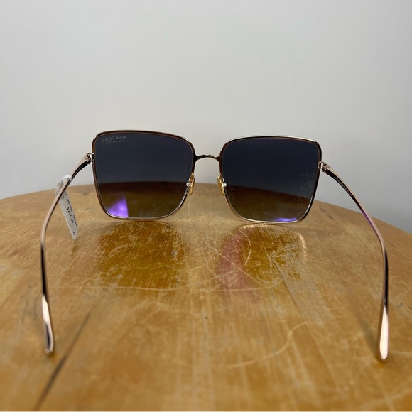 NEW TOM FORD HEATHER FT0739 01D Sunglasses | Frame color: Gold,Black - Picture 6 of 10